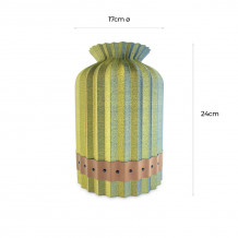 Jarrón Solenne | Diseño vertical con detalles en cuero