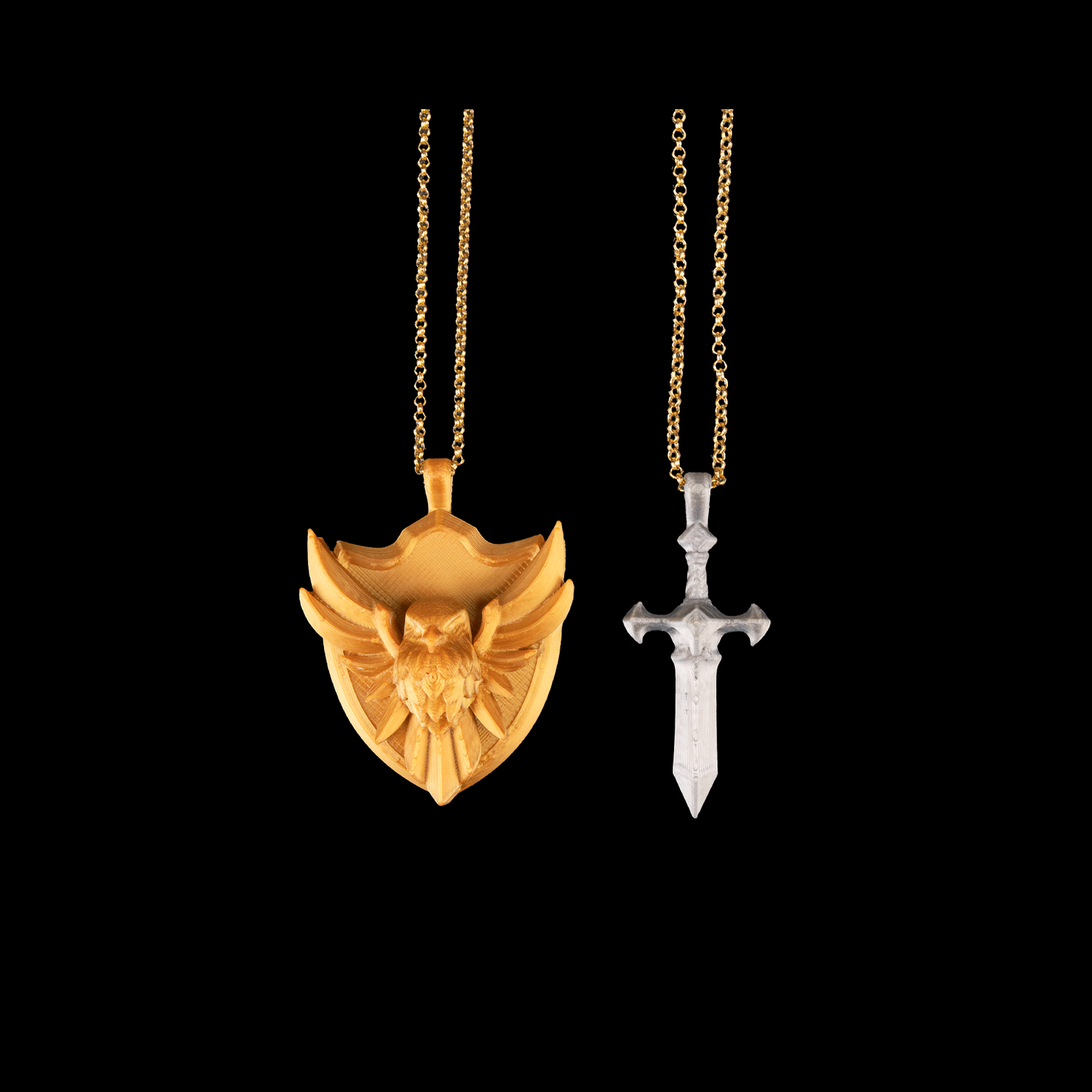 Colgantes de espada y escudo Steel & Feather