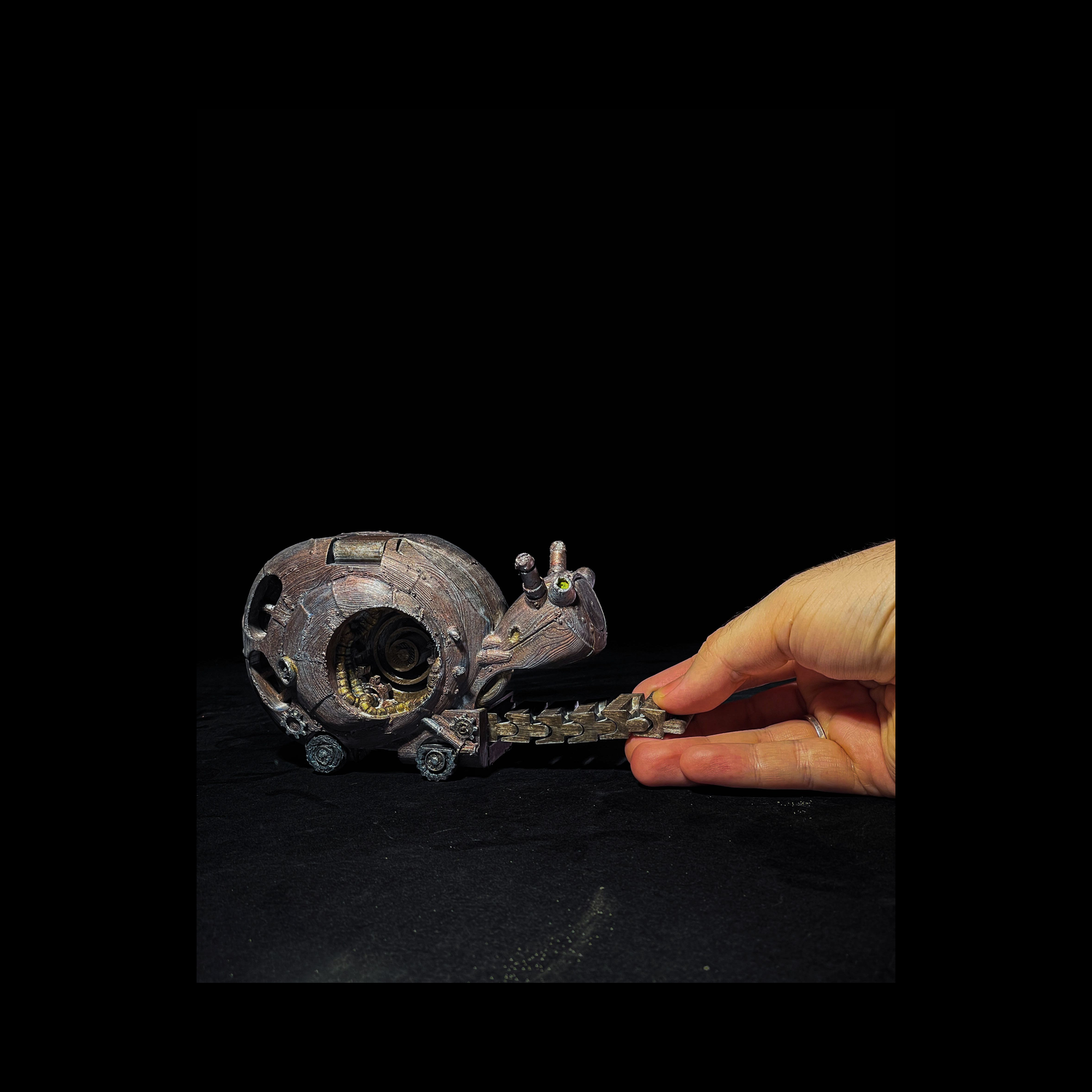 Fidget Snail
