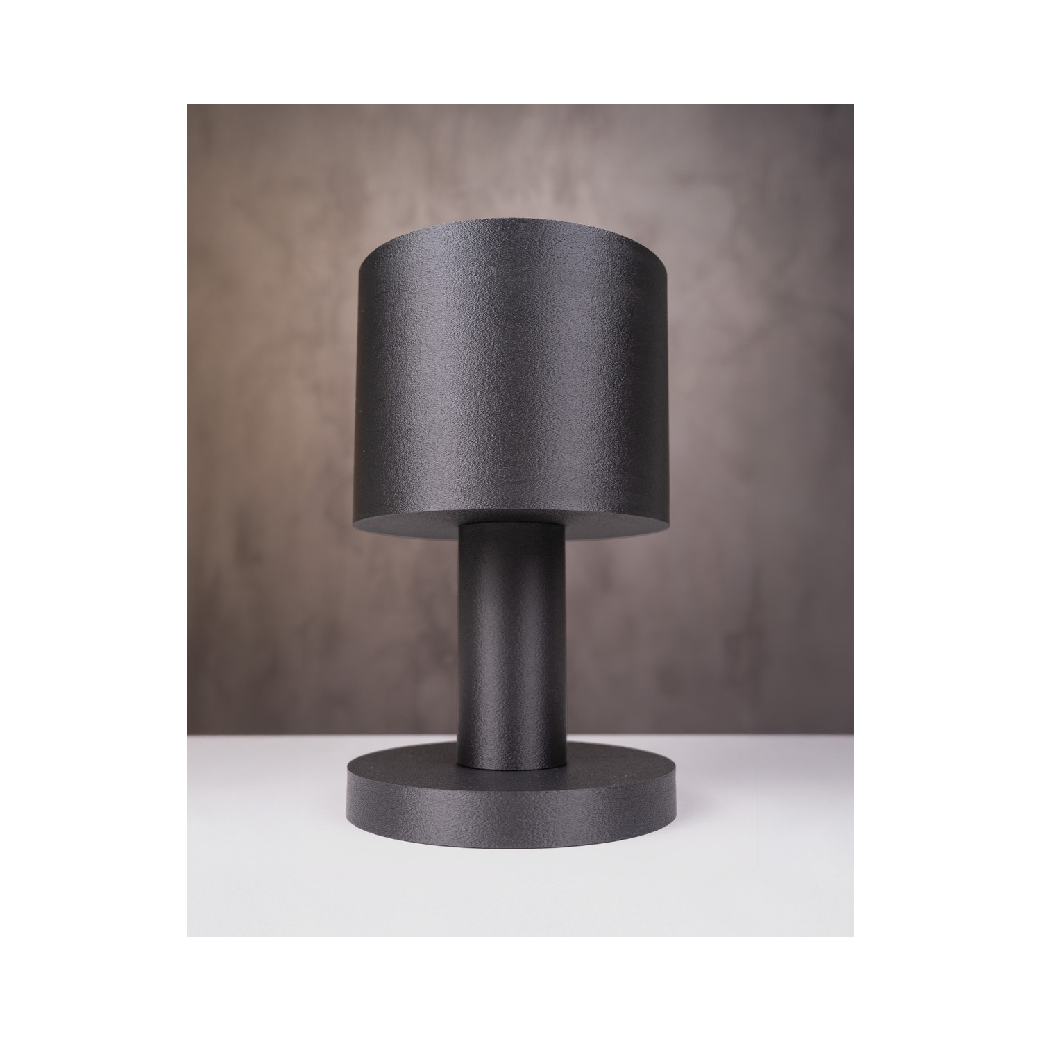 Lámpara de mesa Minimalist