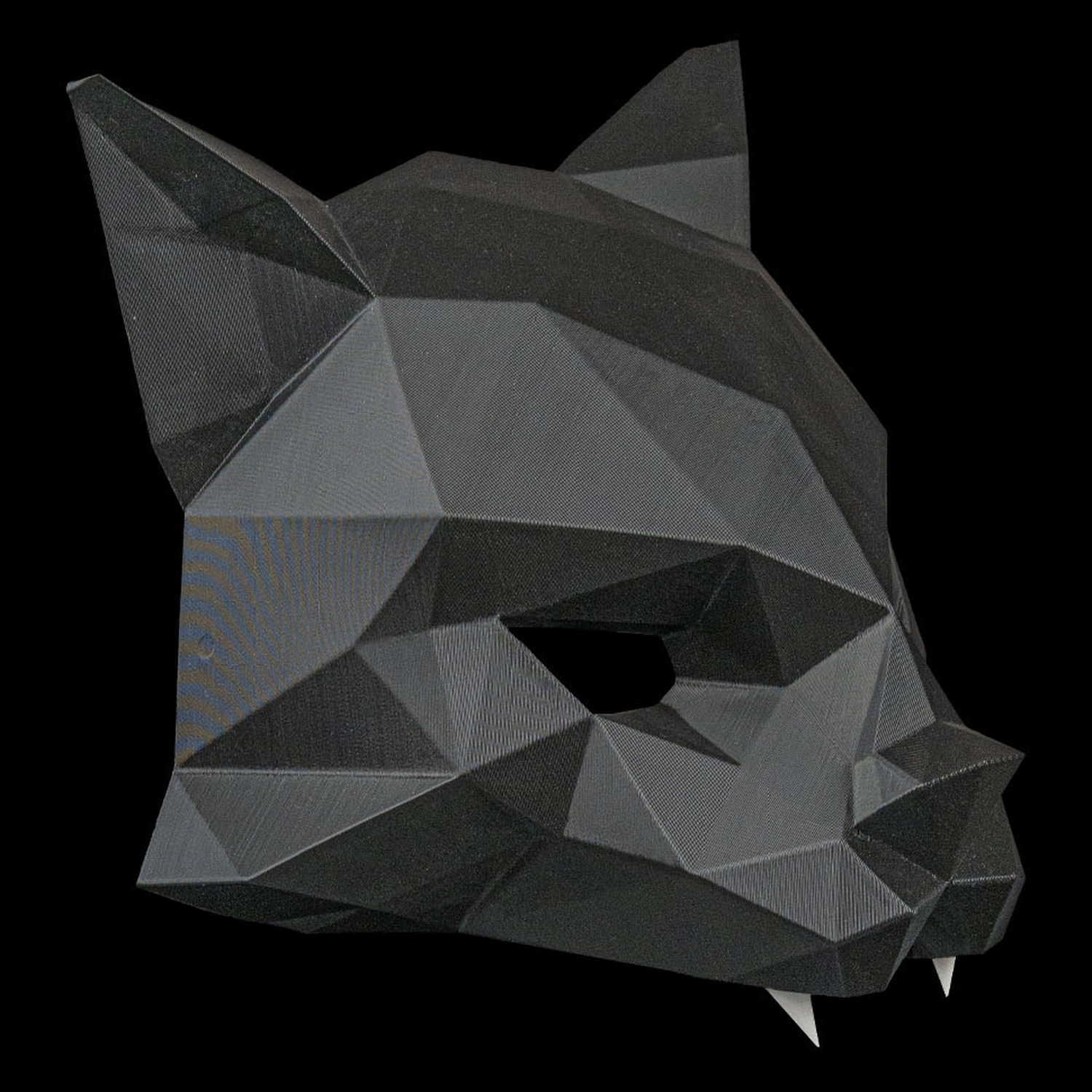 Máscara felina geométrica HexaCat
