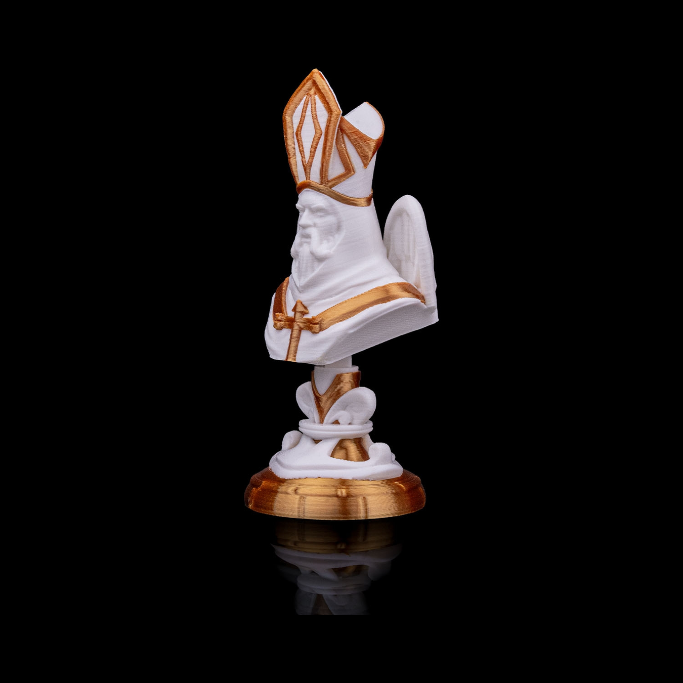 Alfil de ajedrez angelical