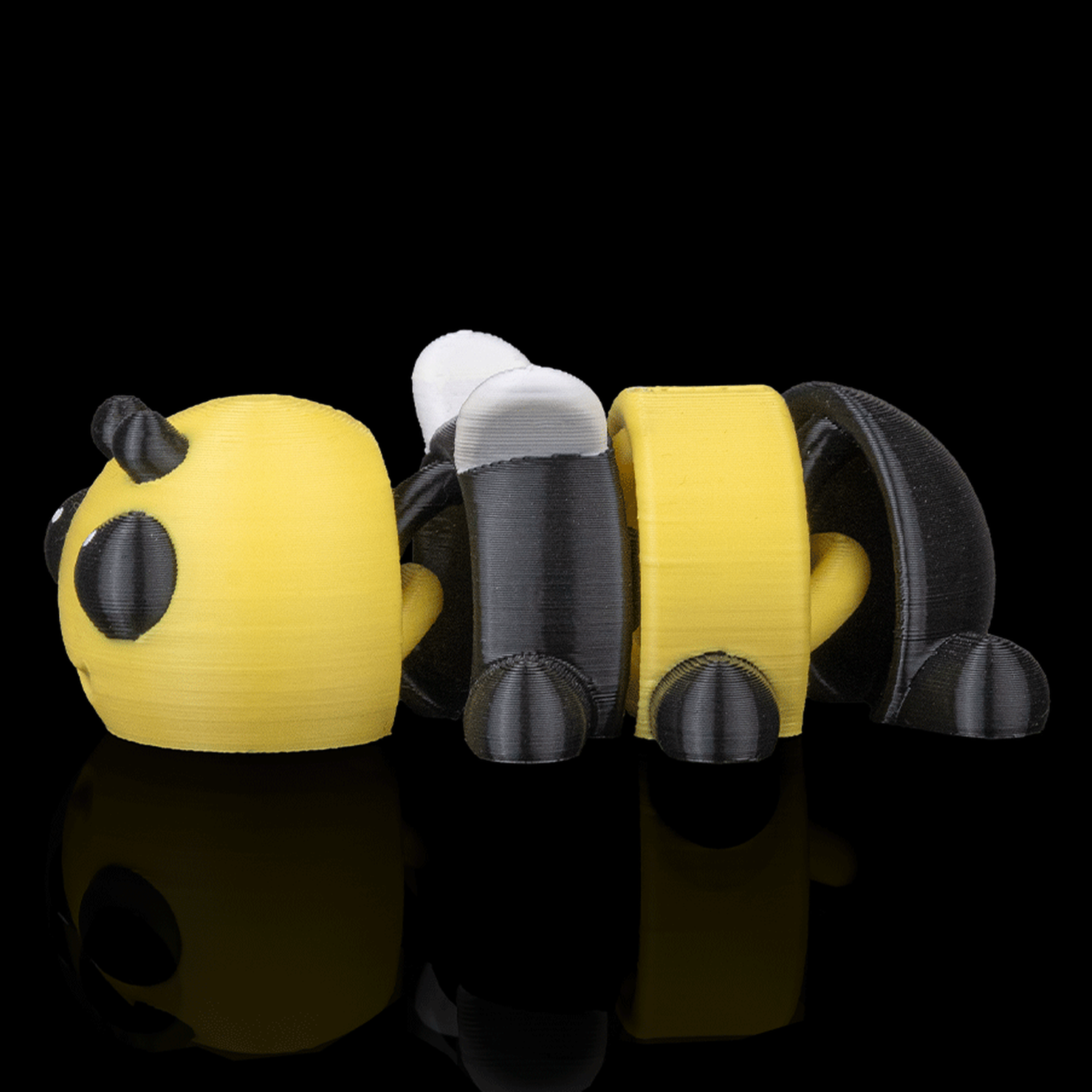 Llavero de abeja relajada