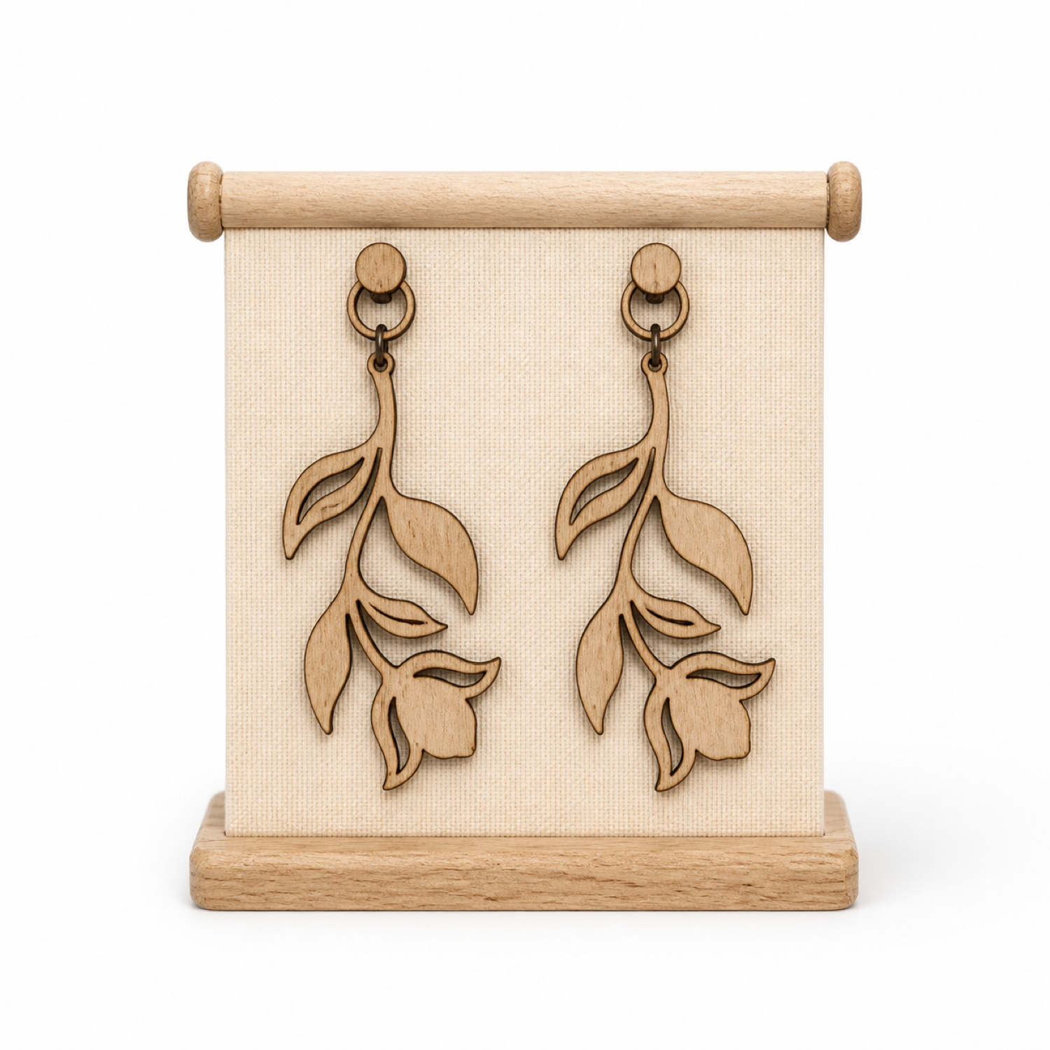 Pendientes de madera con forma de tulipán