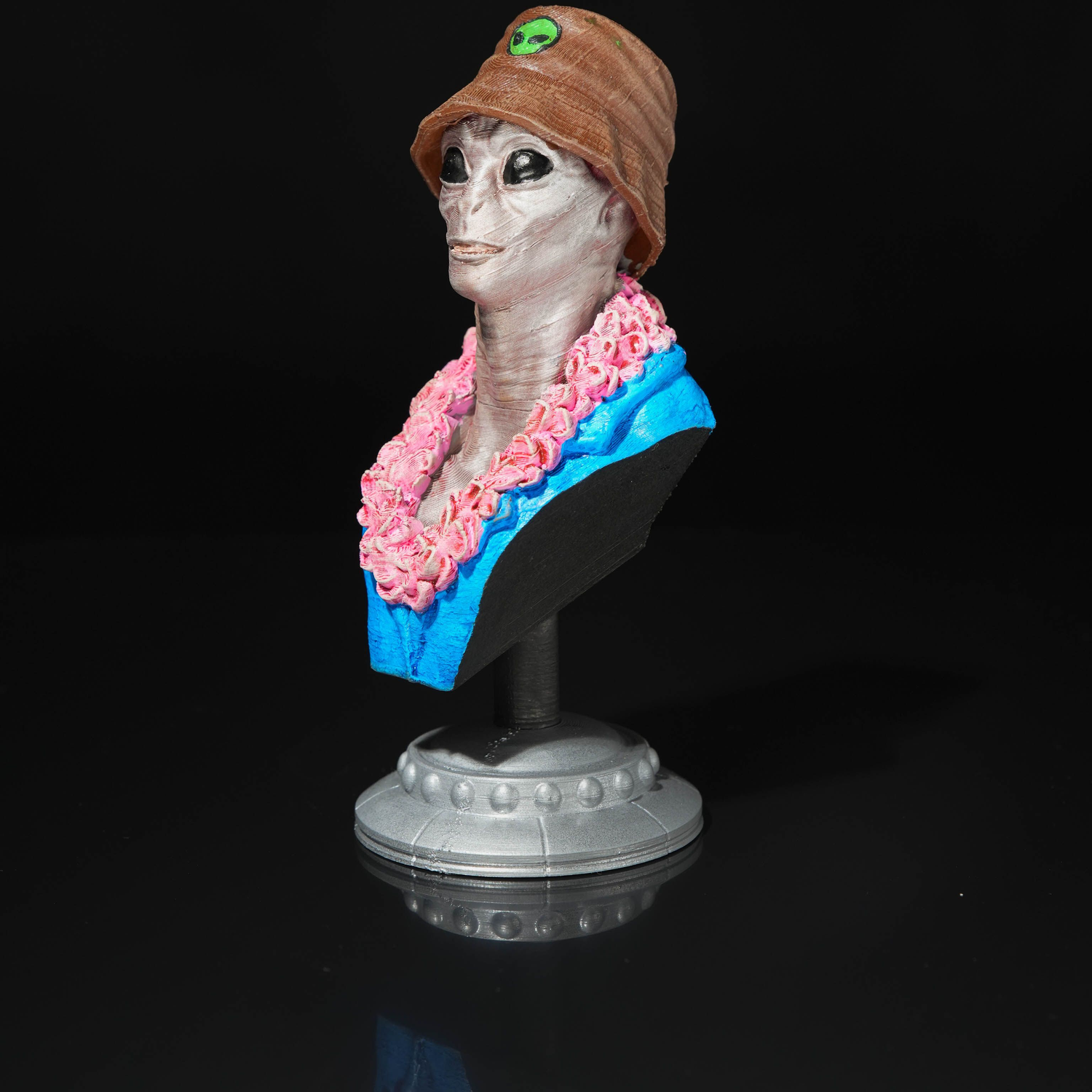 Alien Tourist Bust #1 - Steve