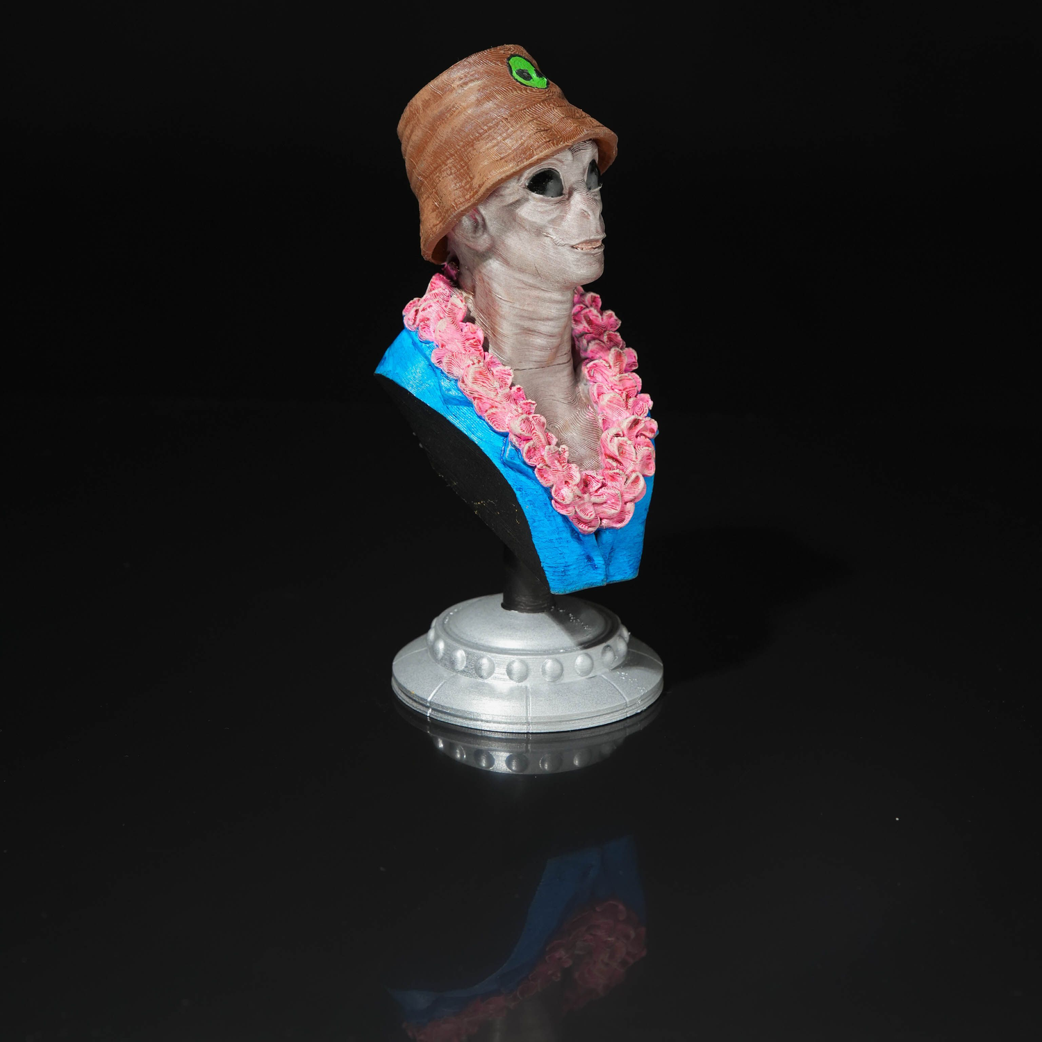 Alien Tourist Bust #1 - Steve