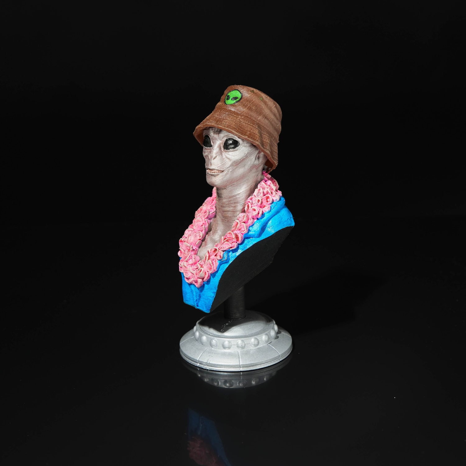 Alien Tourist Bust #1 - Steve