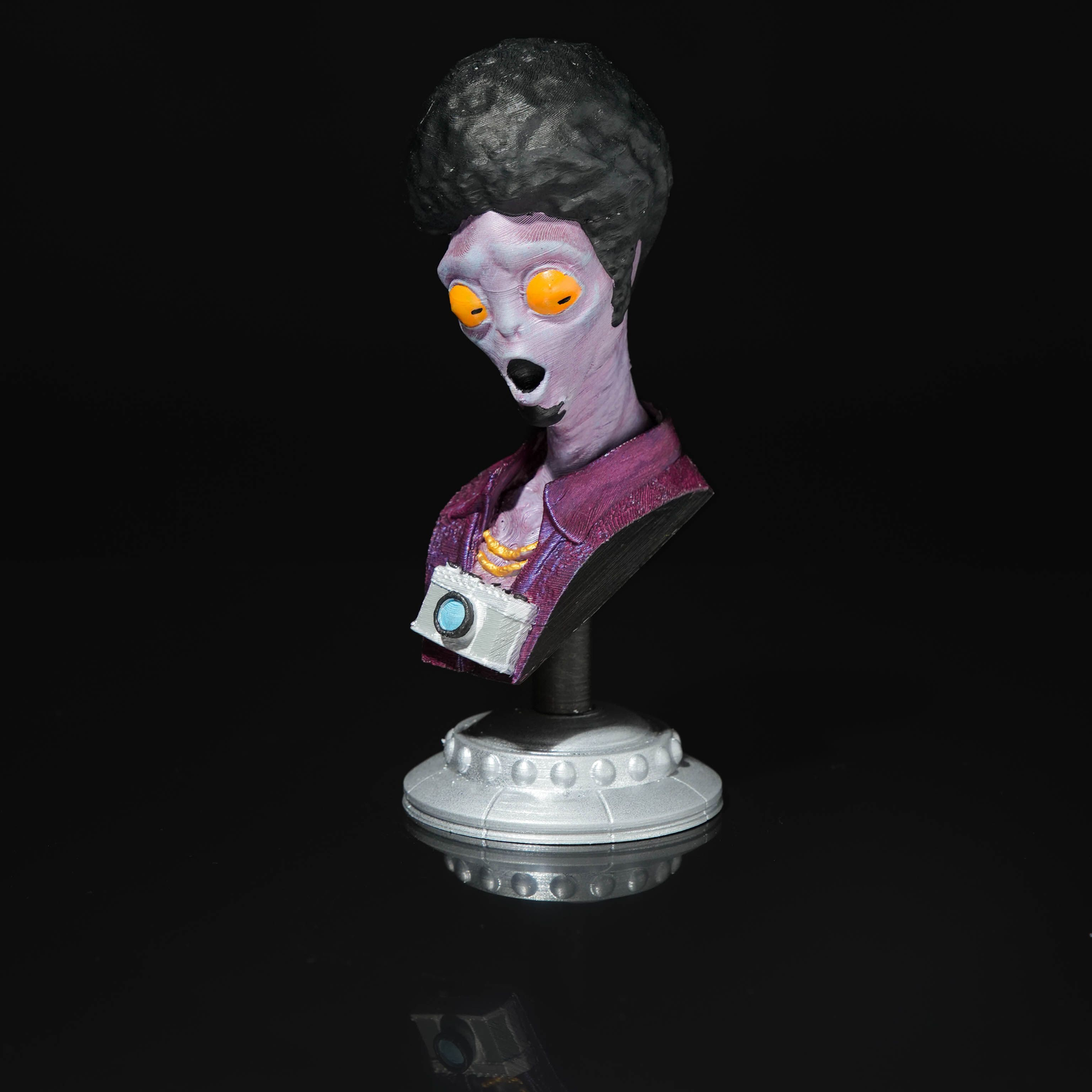 Alien Tourist Bust #2 - Paul