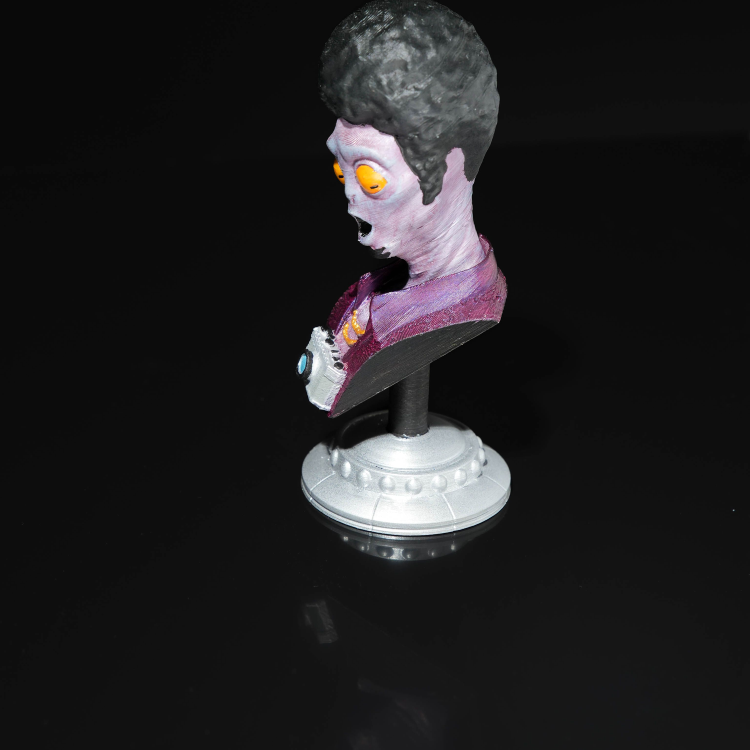 Alien Tourist Bust #2 - Paul