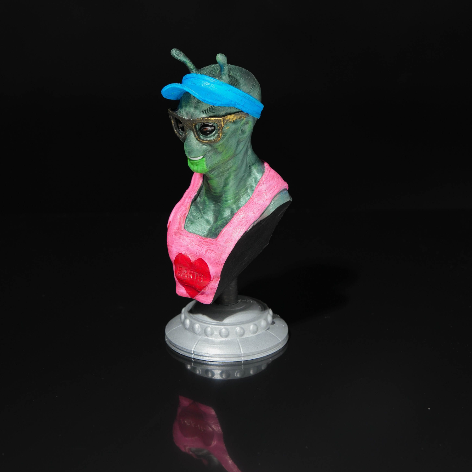 Alien Tourist Bust #3 - Kevin