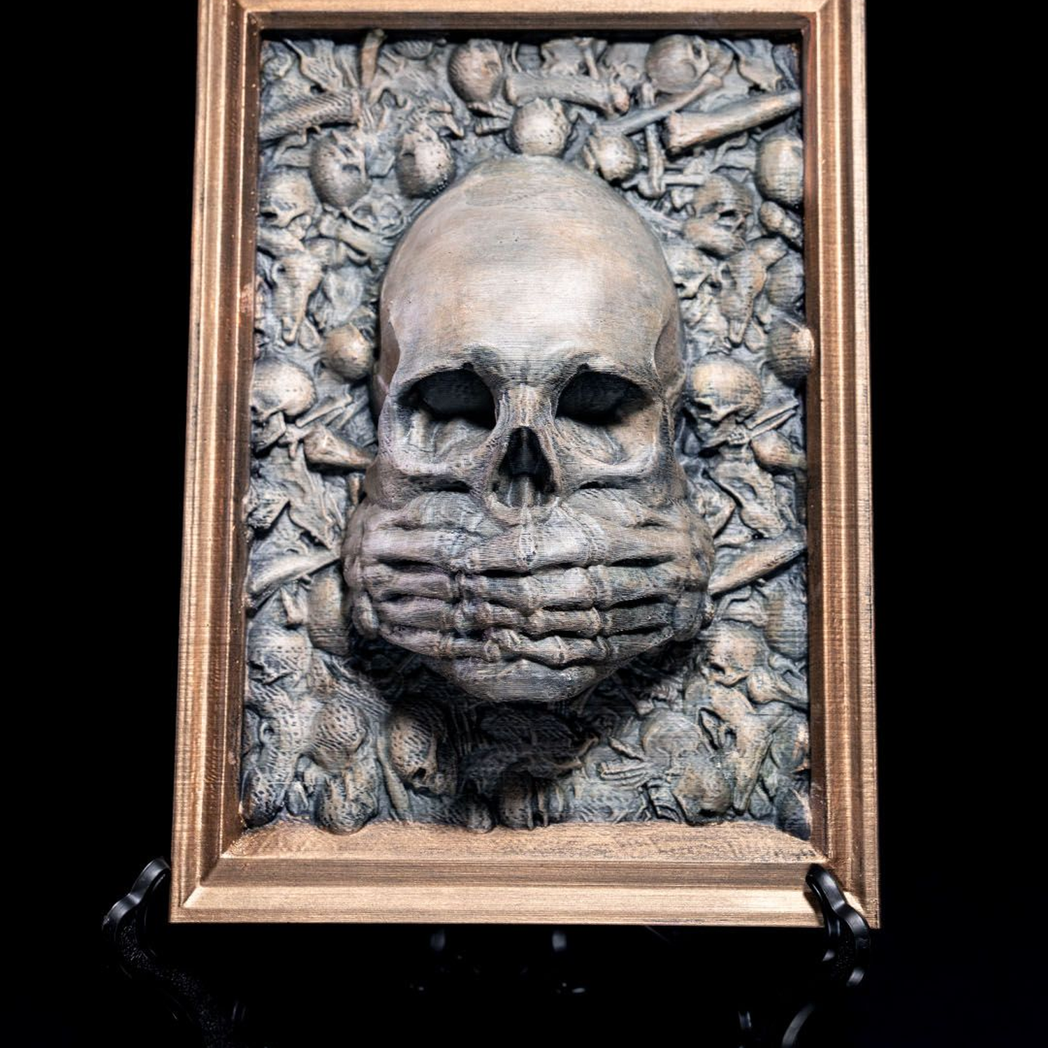 Three Wise Skulls