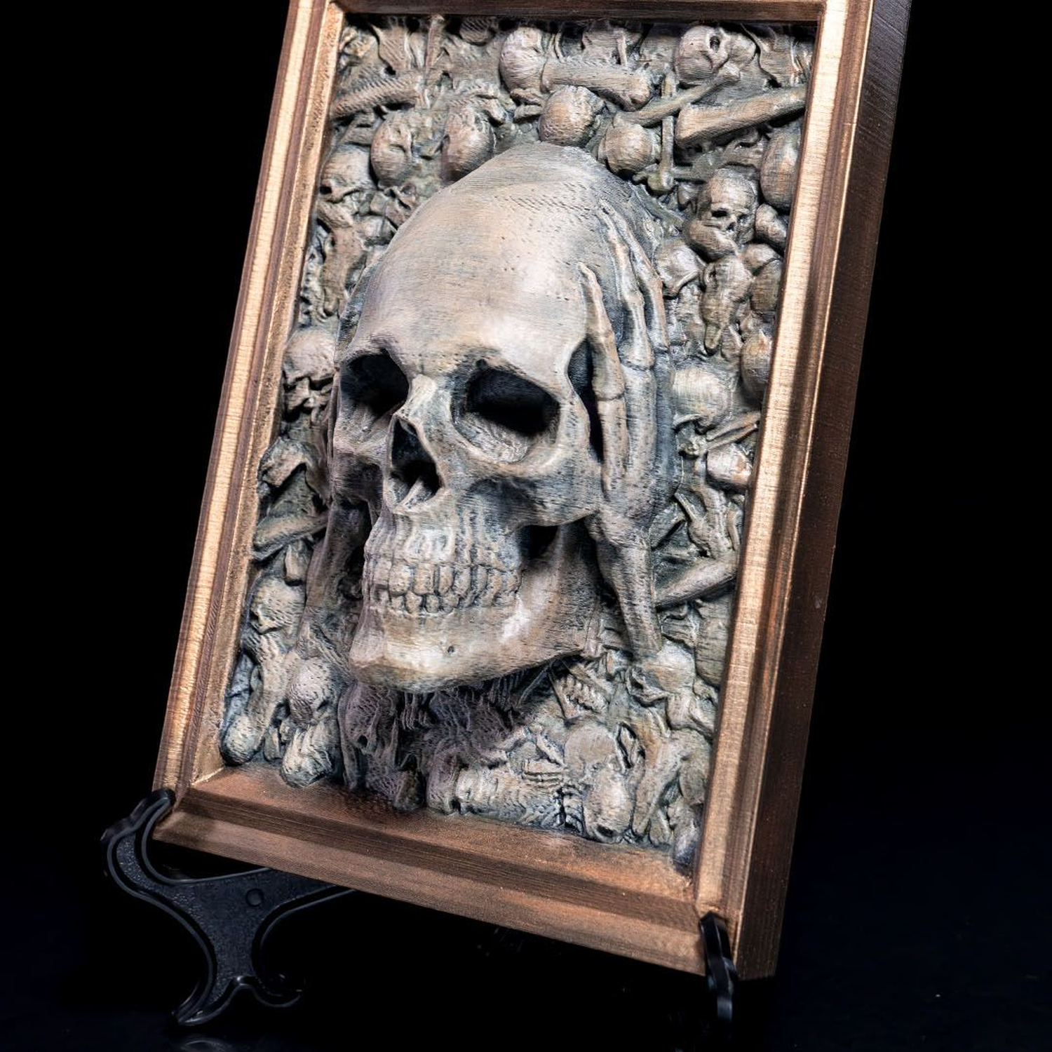 Three Wise Skulls