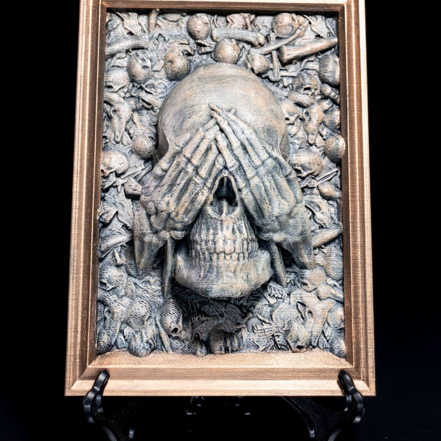 Three Wise Skulls