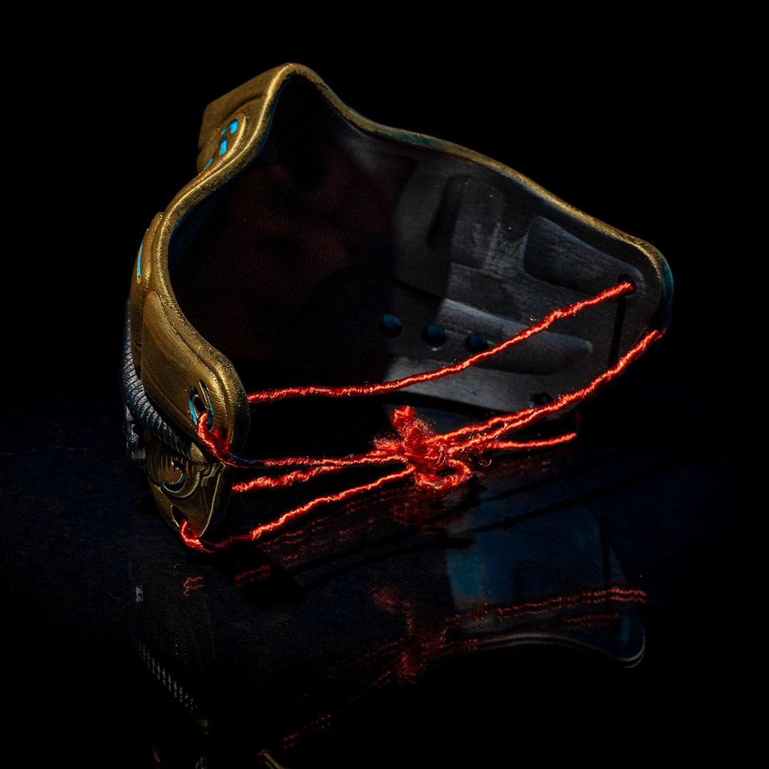 Metropolis Mask
