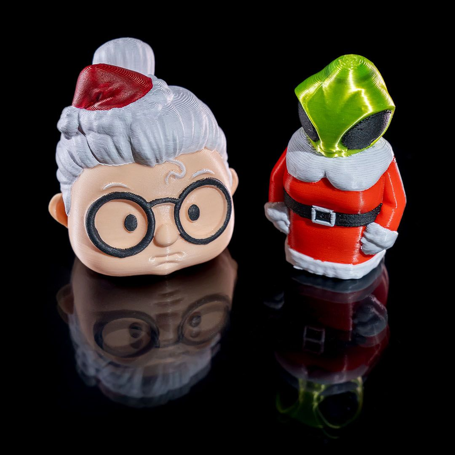 Mrs. San-E.T Claus