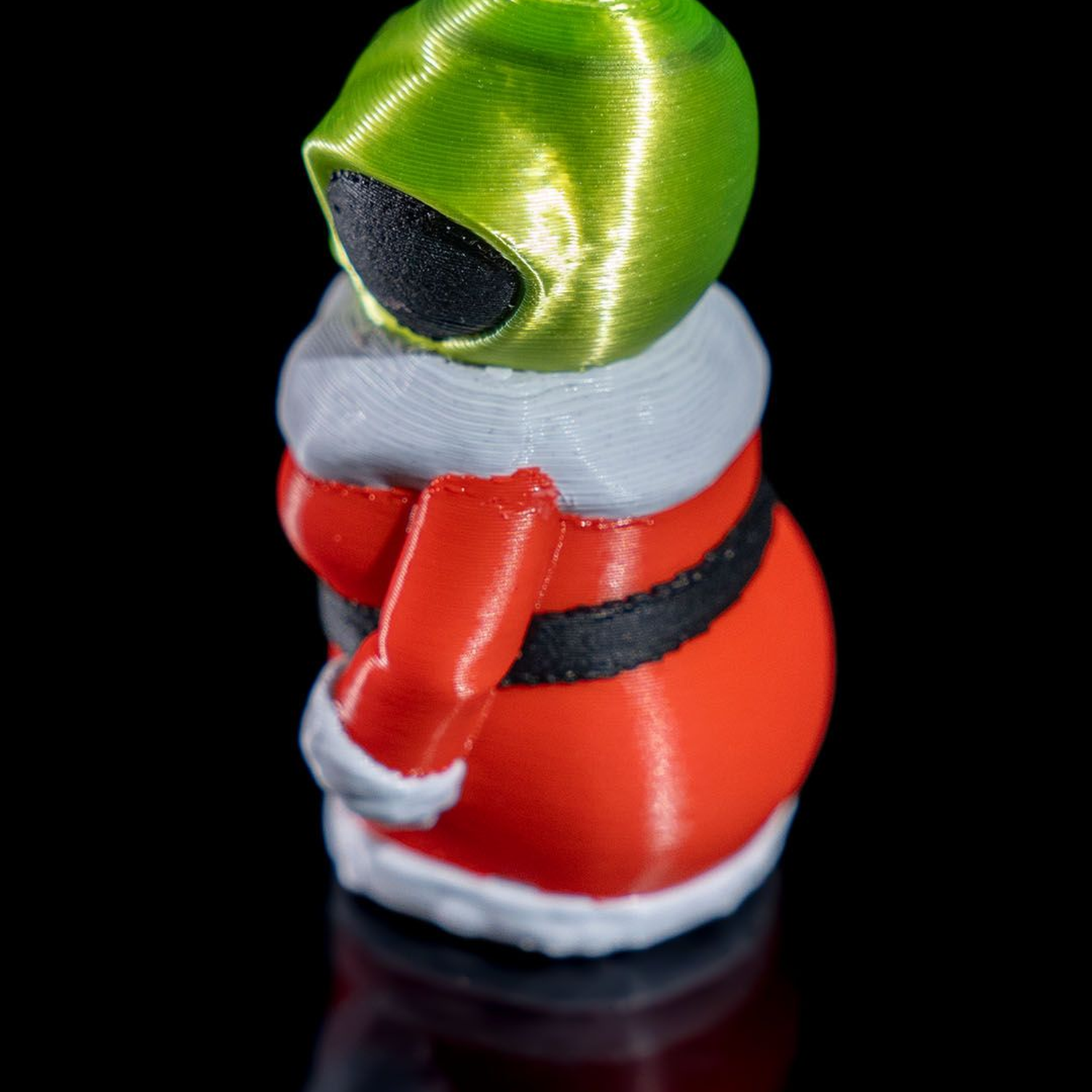 Mrs. San-E.T Claus