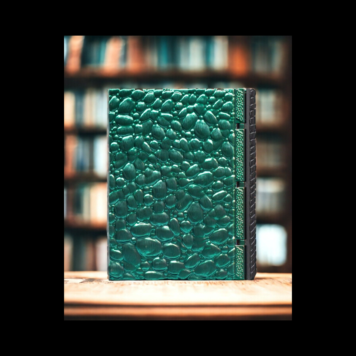 Cubierta decorativa para libro Dragon’s Spellbook