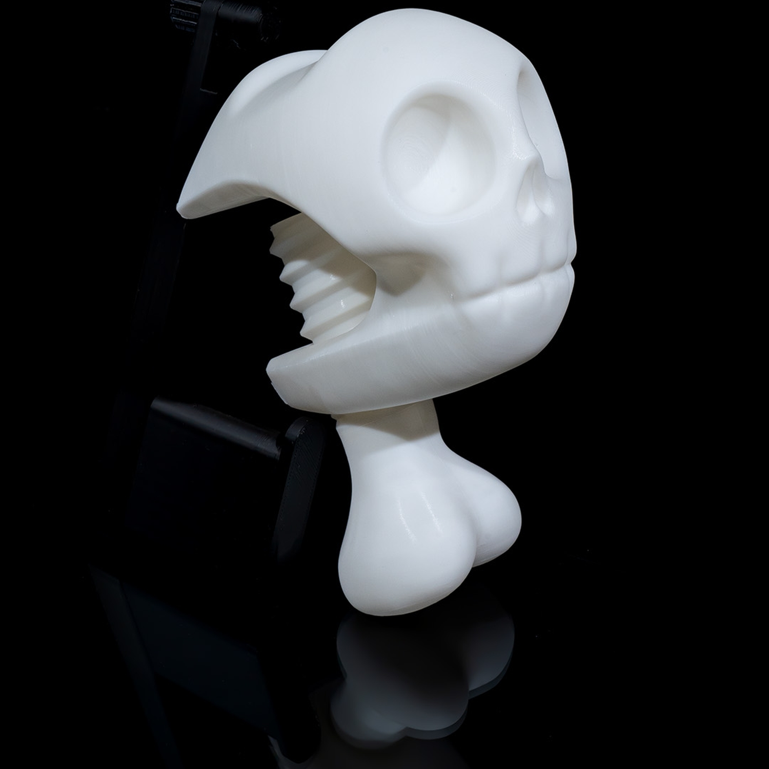 Skull Vise Headphone Holder