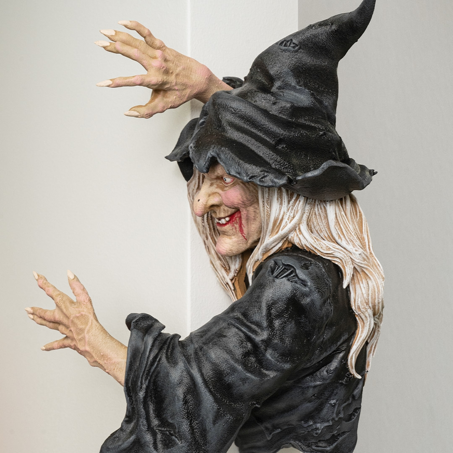 Sneaky Witch