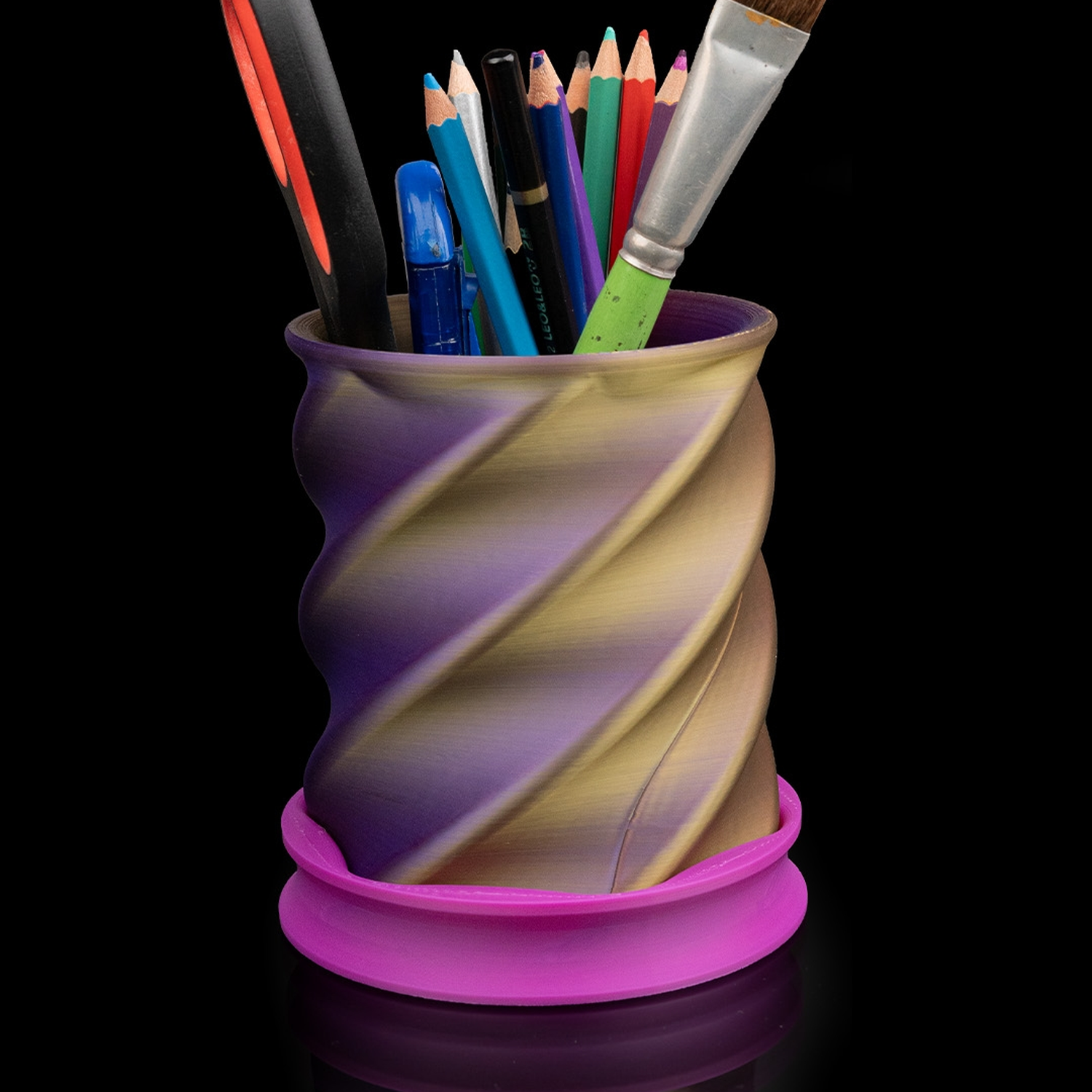 Twisted Cup Pen Holder