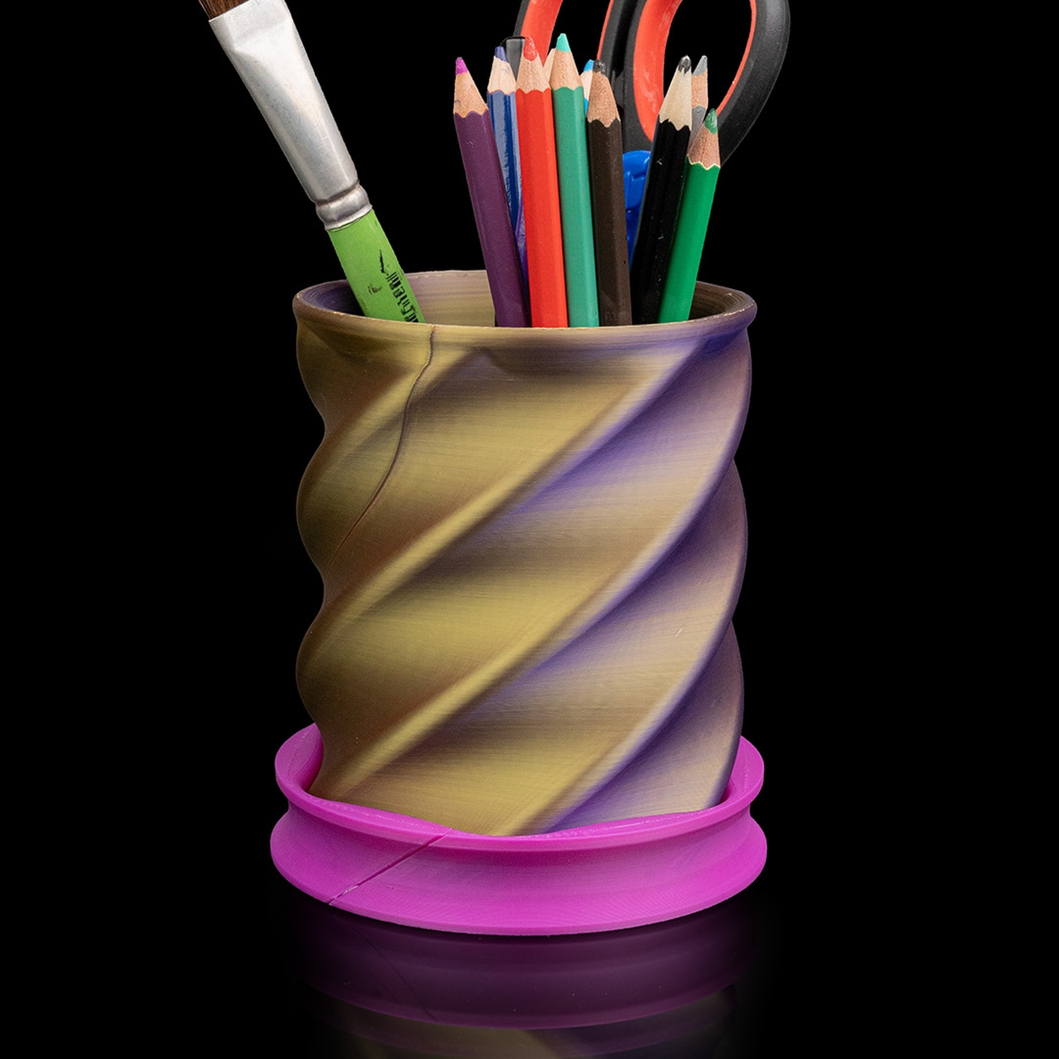 Twisted Cup Pen Holder