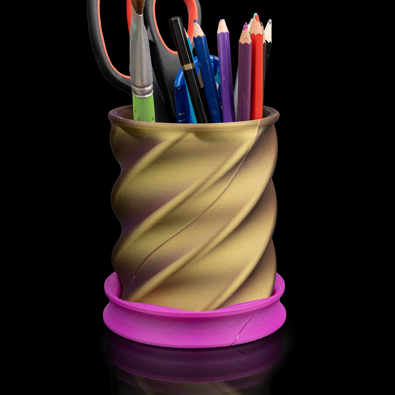 Twisted Cup Pen Holder