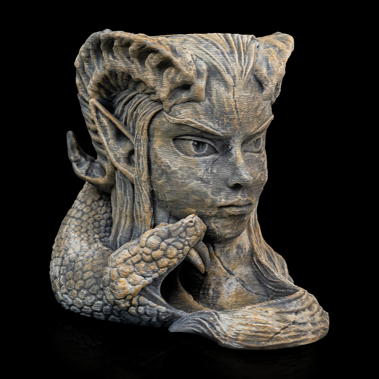 Infernal Gambit Can Holder & Dice Tower