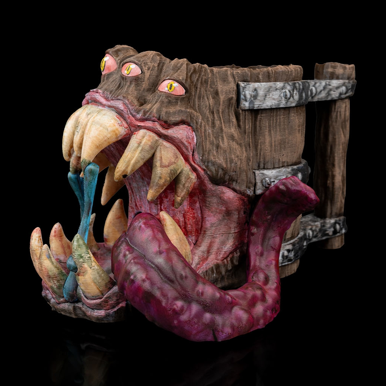 Roll into the Trap Can Holder & Dice Tower