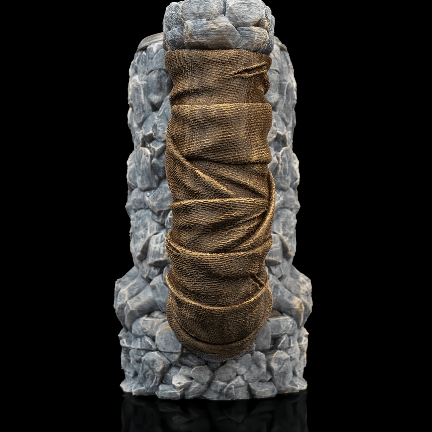 Stonebeard Hold Can Holder & Dice Tower