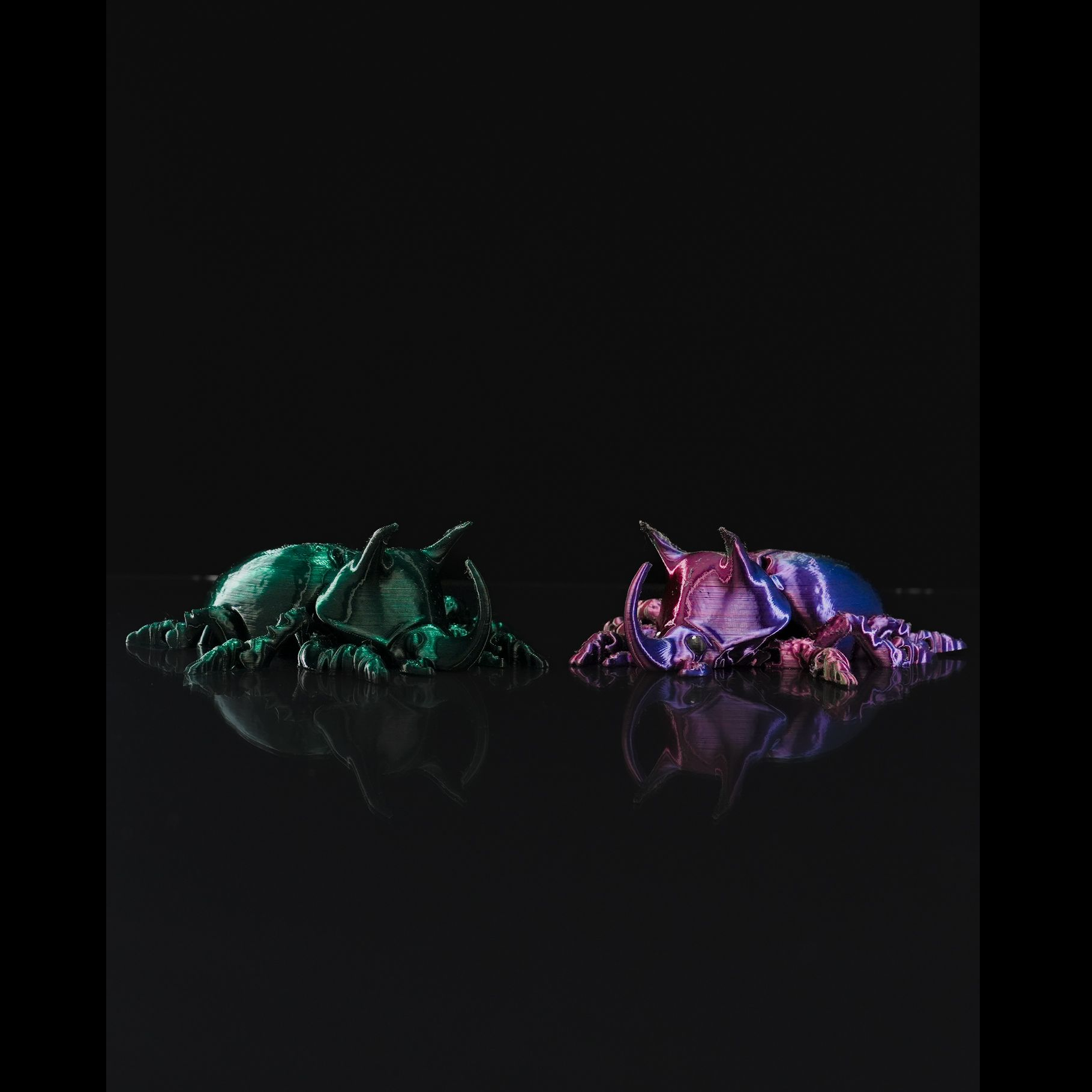 Figura articulada Articulated Unicorn Beetle