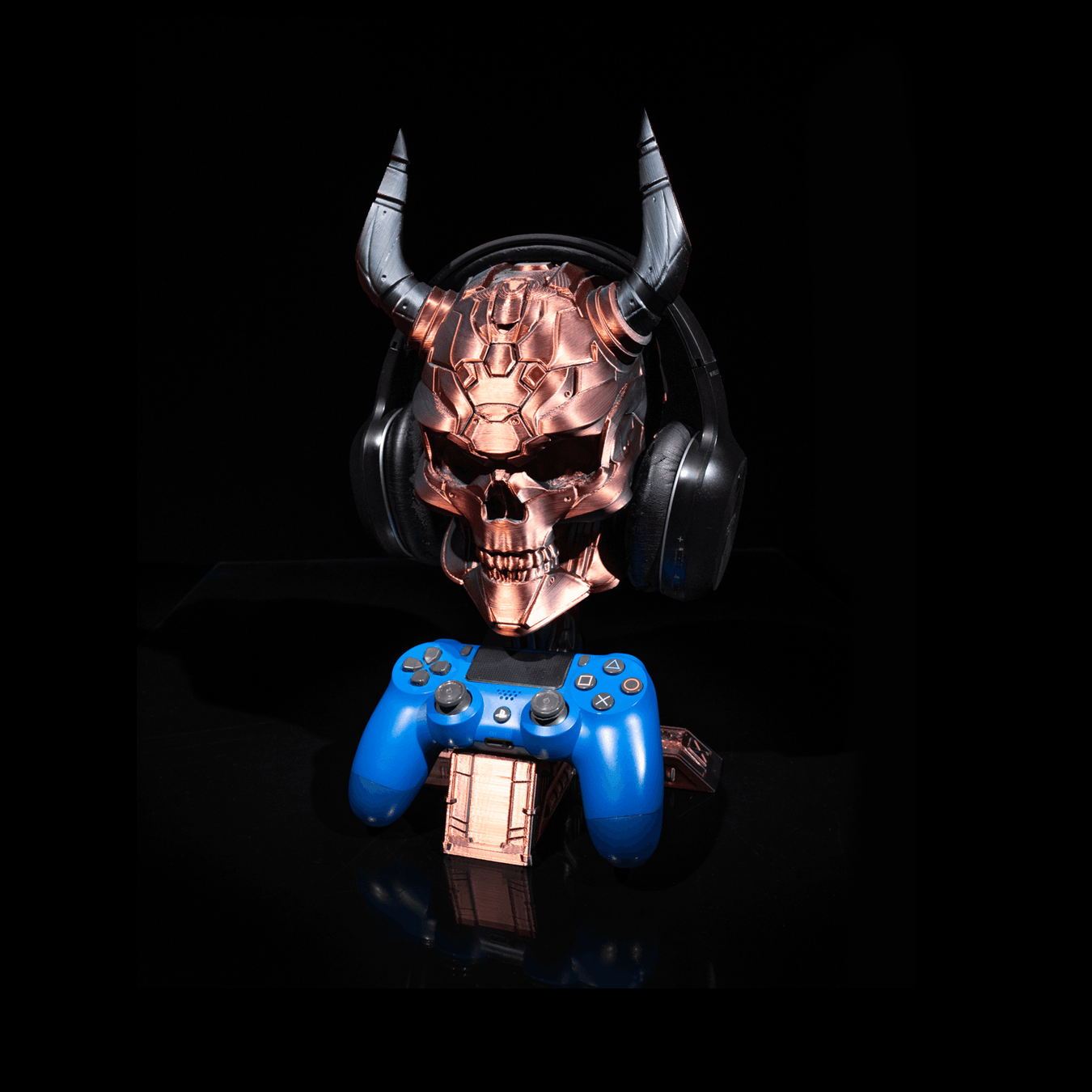 Soporte para mando y auriculares Sci-fi Skull