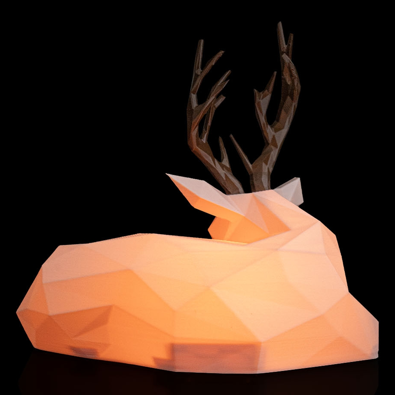 Lámpara de mesa Low Poly Reindeer