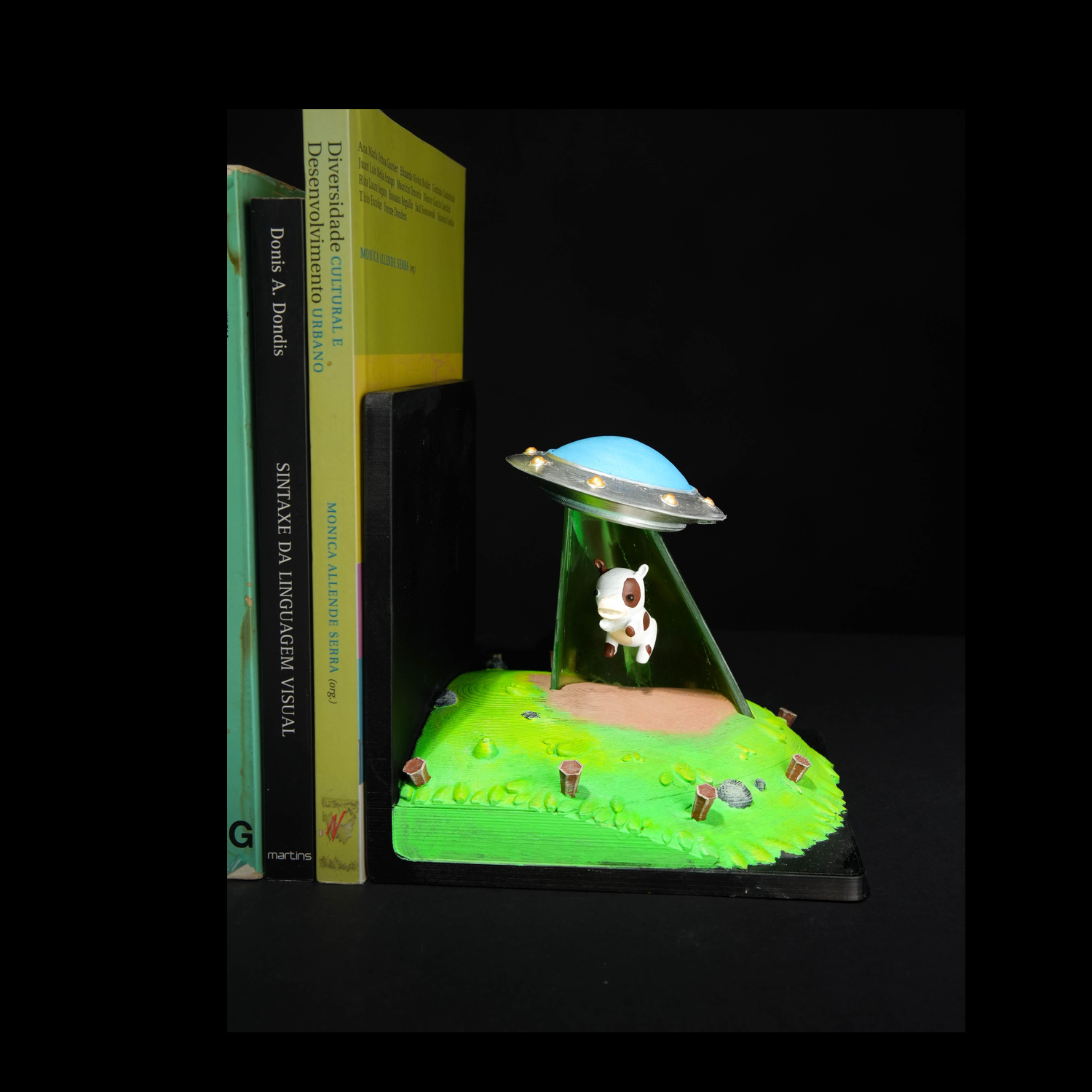 Sujetalibros Alien Invasion