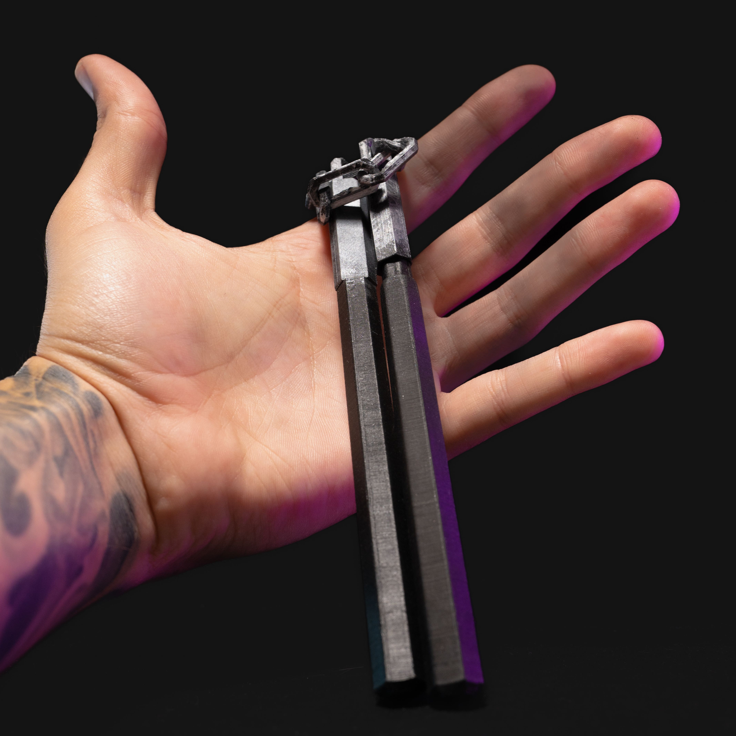Cubierta decorativa para bolígrafo Nunchaku
