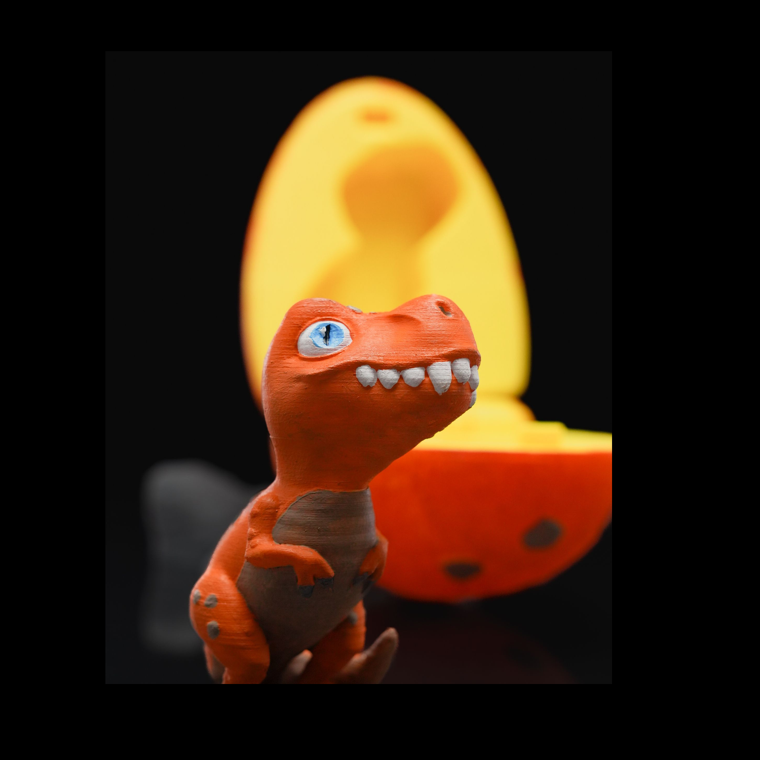 Figura decorativa con forma de huevo T-Rex