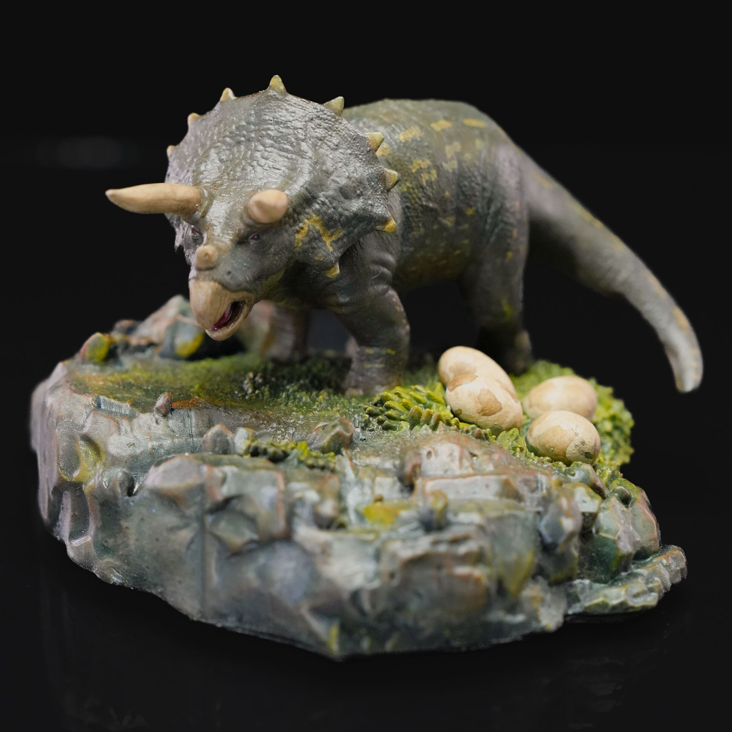 Estatua decorativa Triceratops