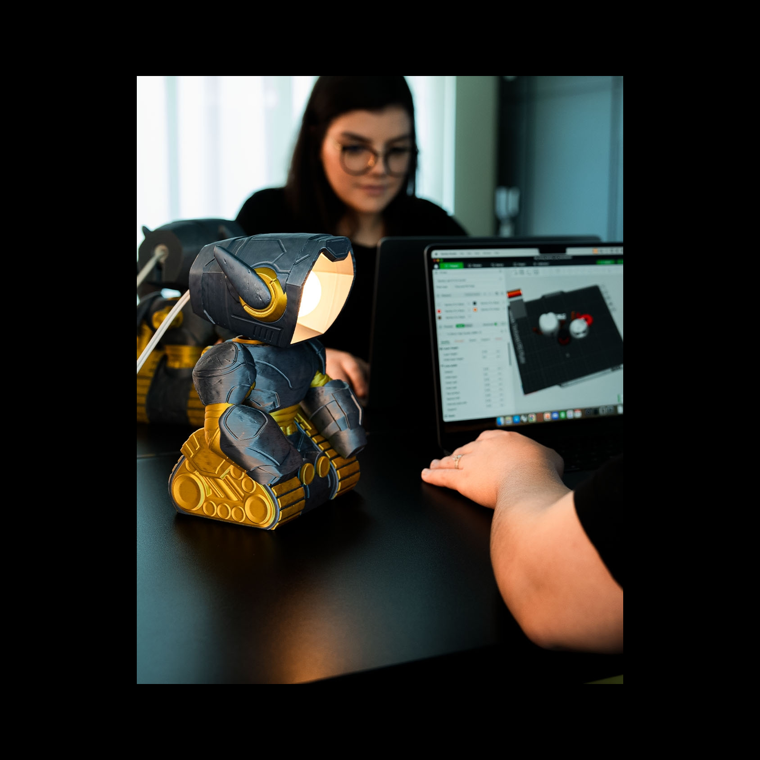 Lámpara de mesa Mecha Robot