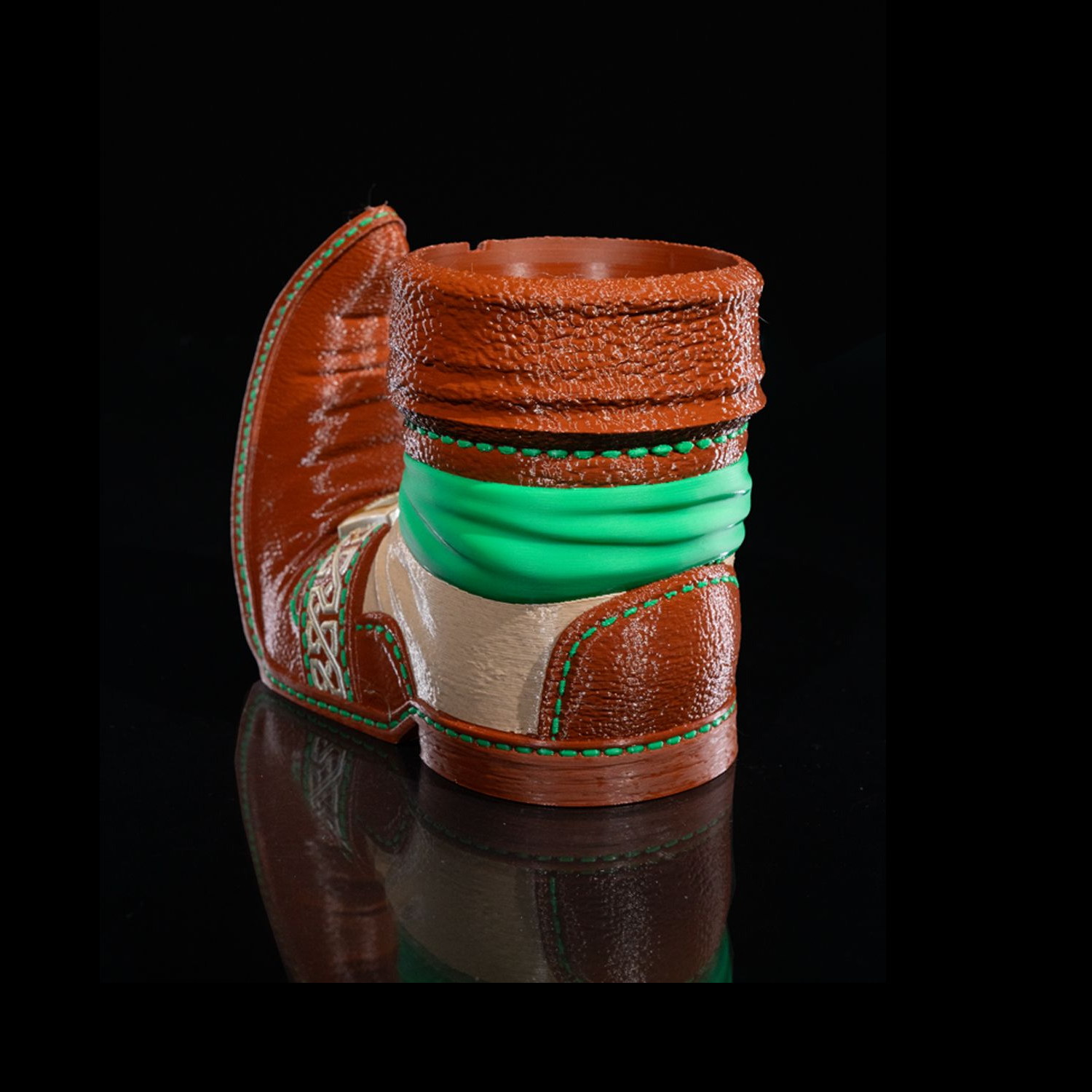 Soporte para lata Boot of High Spirits
